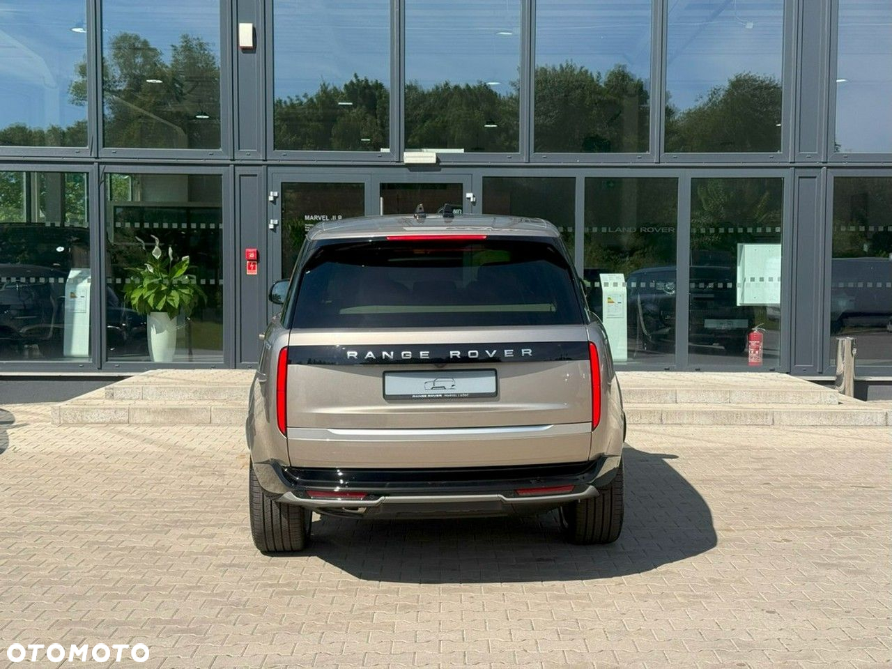Land Rover Range Rover - 7
