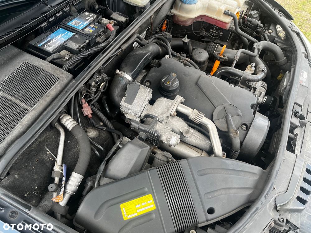Audi A4 Avant 2.0 TDI Multitronic - 14