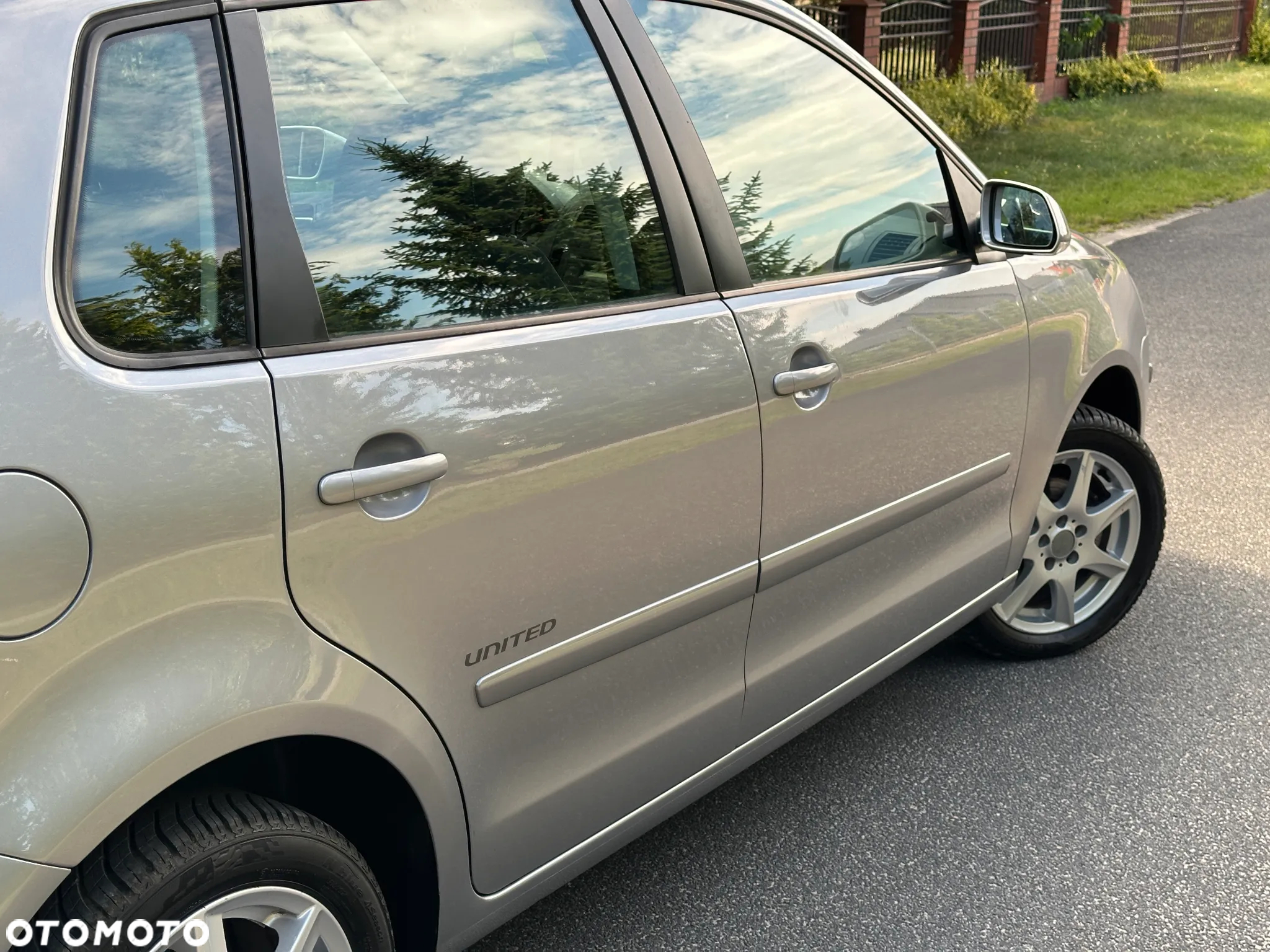 Volkswagen Polo - 13