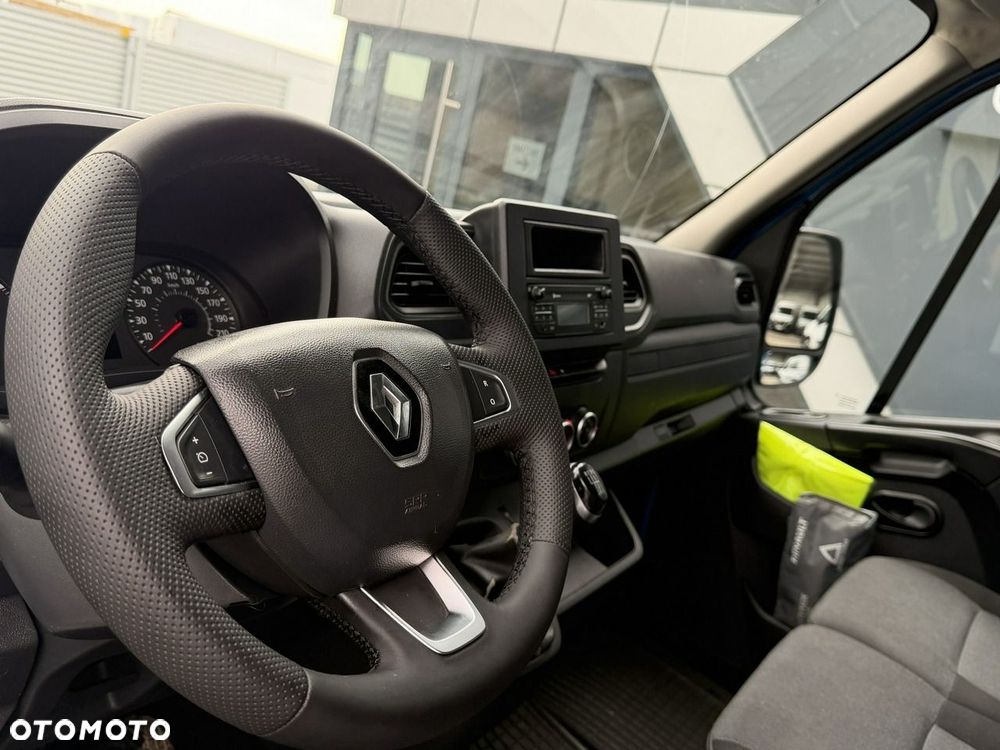 Renault Master - 10