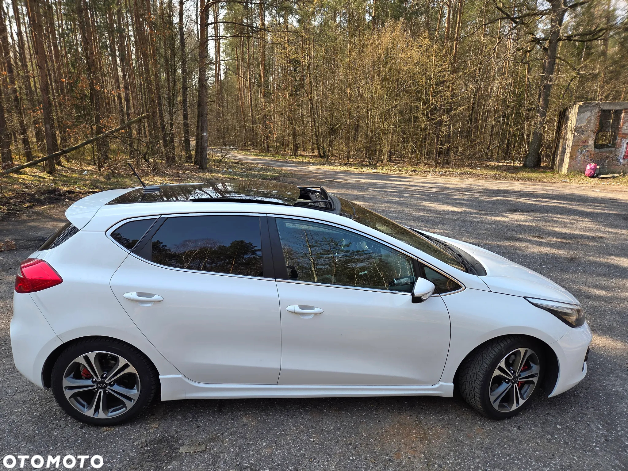 Kia Ceed Cee'd 1.6 CRDi GT Line DCT - 3