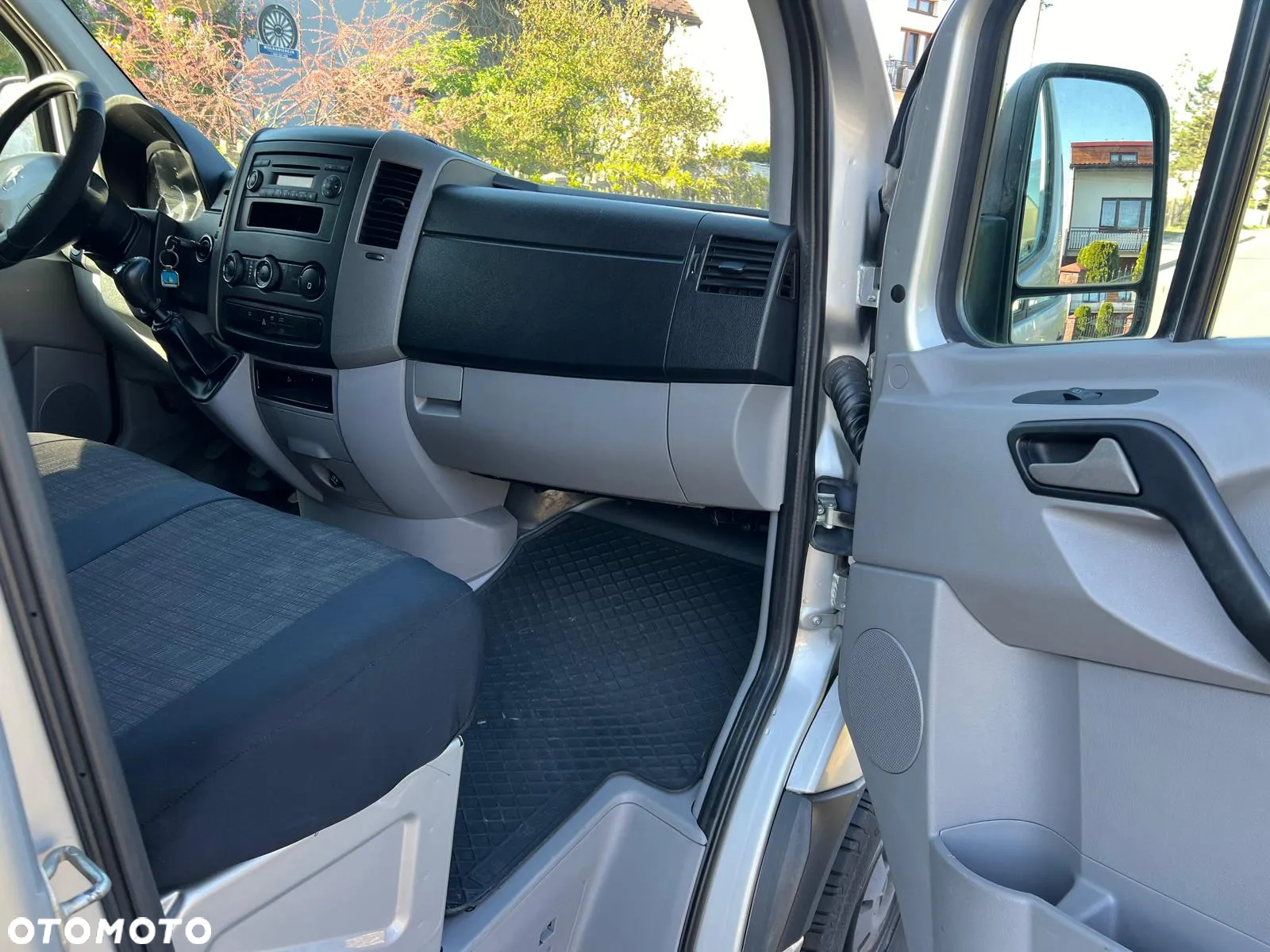 Mercedes-Benz SPRINTER L4H2 - 10