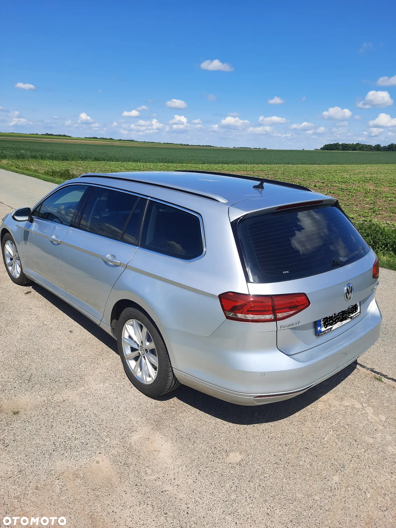 Volkswagen Passat Variant 2.0 TDI DSG (BlueMotion Technology) Comfortline - 10