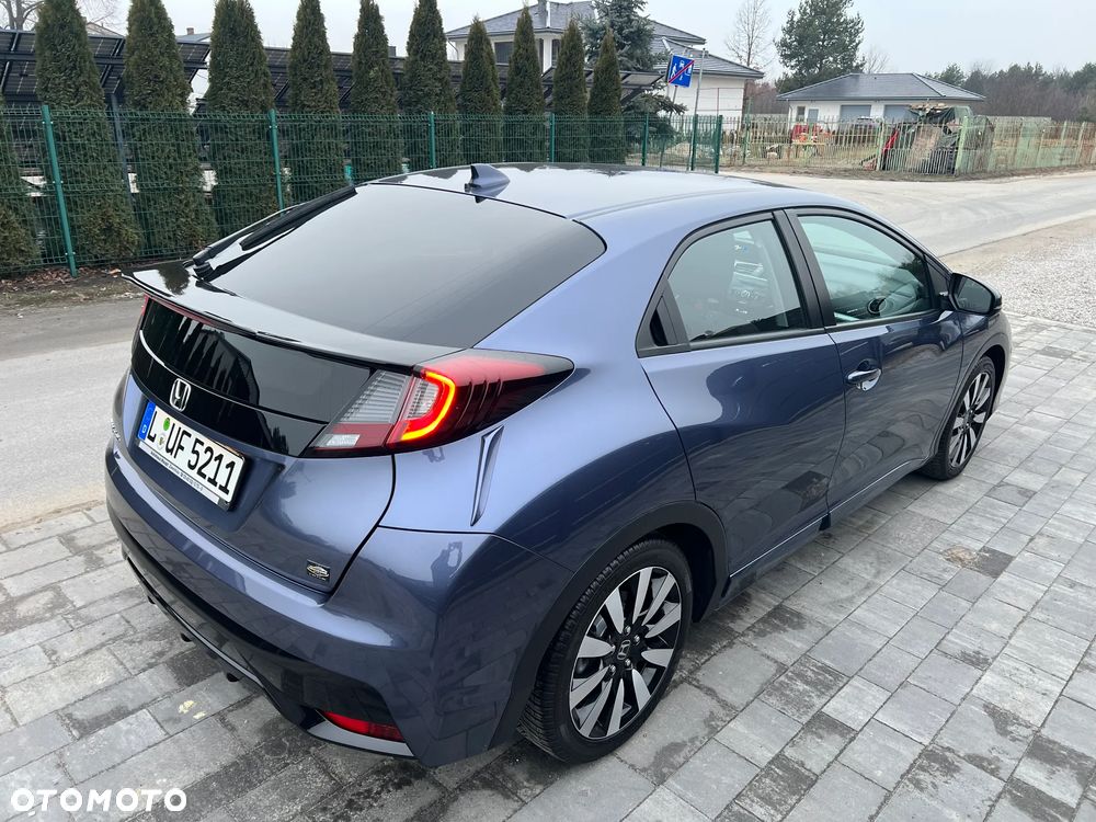Honda Civic 1.8 Elegance (Honda Connect+) - 18