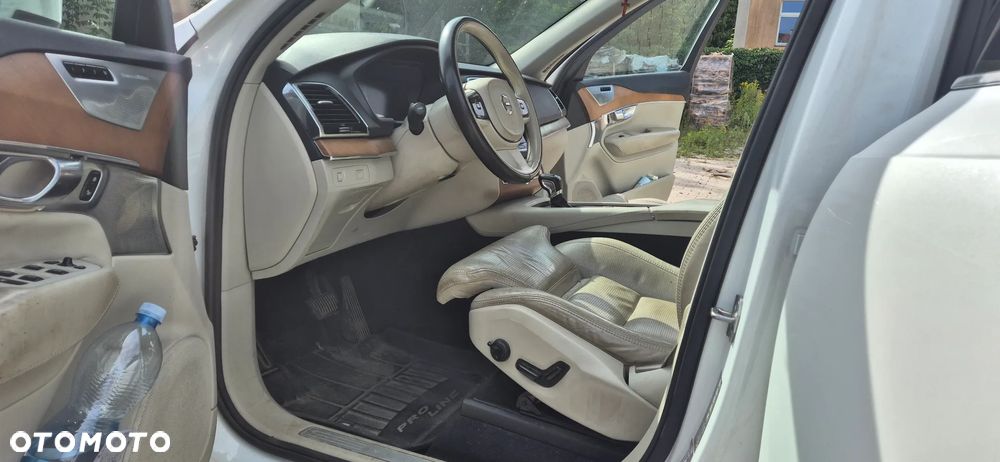 Volvo XC 90 D5 AWD Inscription 7os - 13