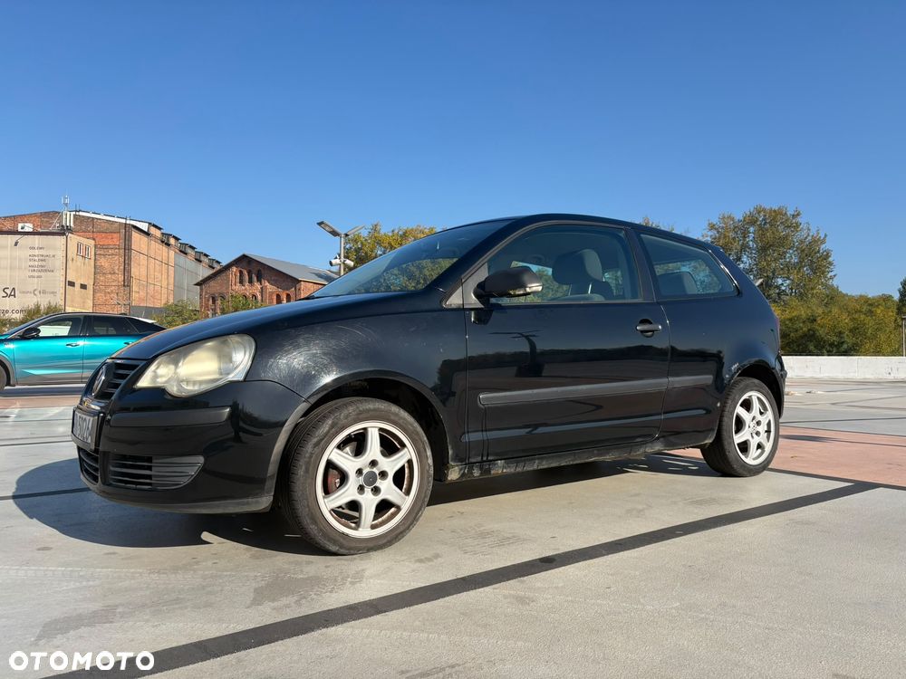 Volkswagen Polo 2006 photo 2