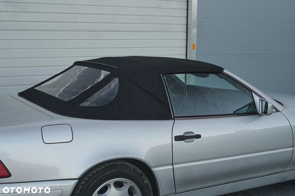 Mercedes-Benz SL 320 - 12