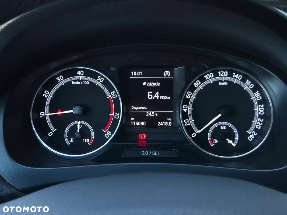 Skoda RAPID 1.0 TSI Ambition - 25