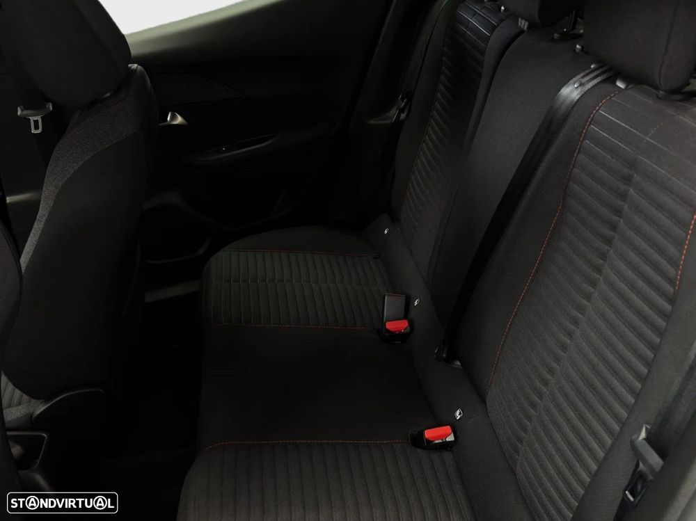 Peugeot 2008 1.5 BlueHDi Active Pack - 16