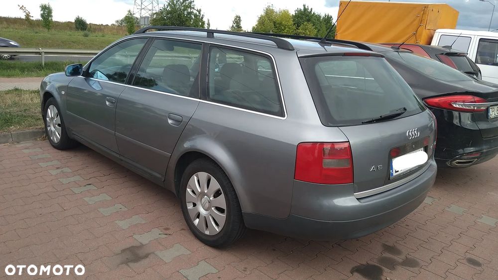 Audi A6 Avant 2.5 TDI - 4