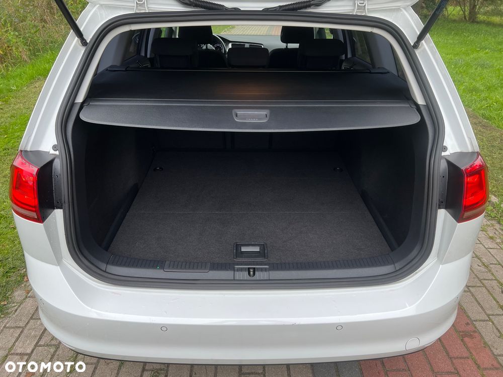 Volkswagen Golf VII 1.6 TDI BMT Comfortline - 9