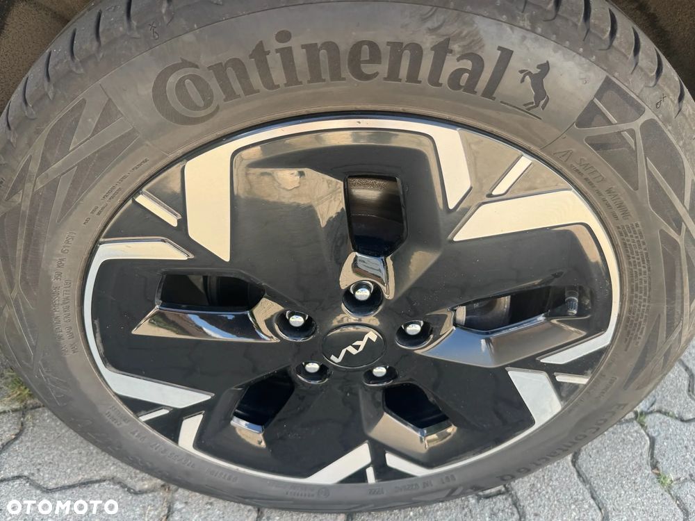 Kia Niro e-Niro 64kWh M - 22