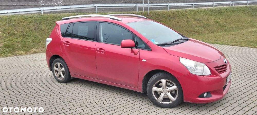 Toyota Verso 2.0 D-4D 2010 7os - 2