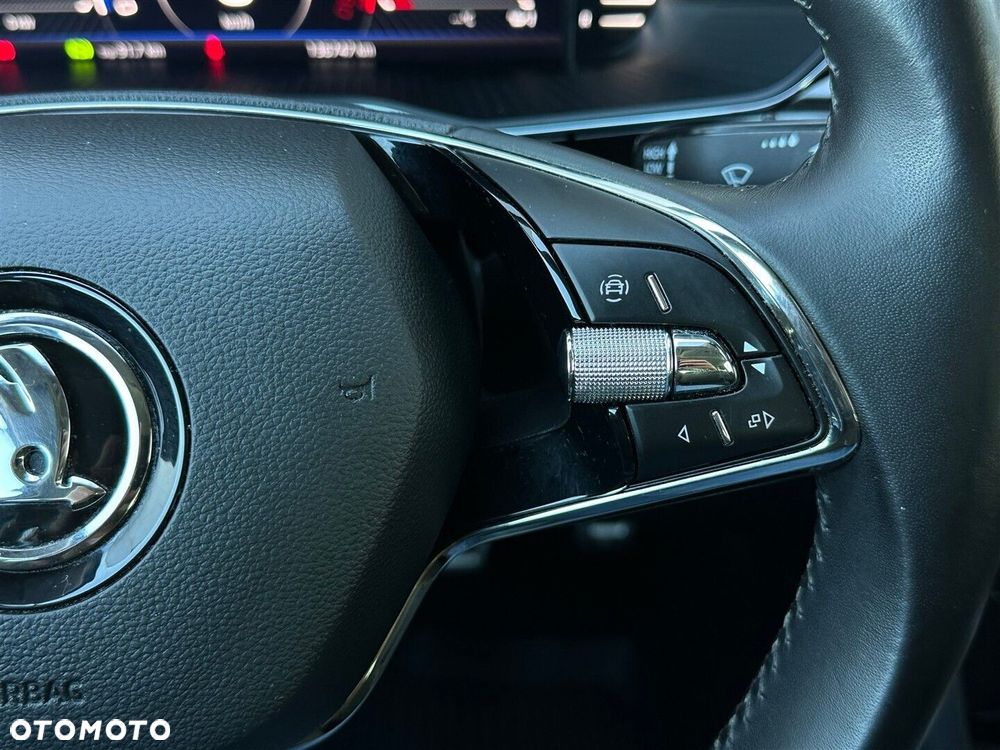 Skoda Superb 2.0 TSI 4x4 L&K DSG - 20