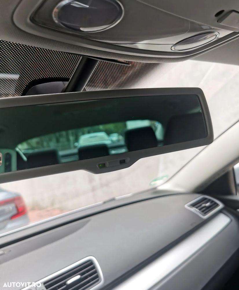 VOLKSWAGEN Passat 2011 — imagine 23