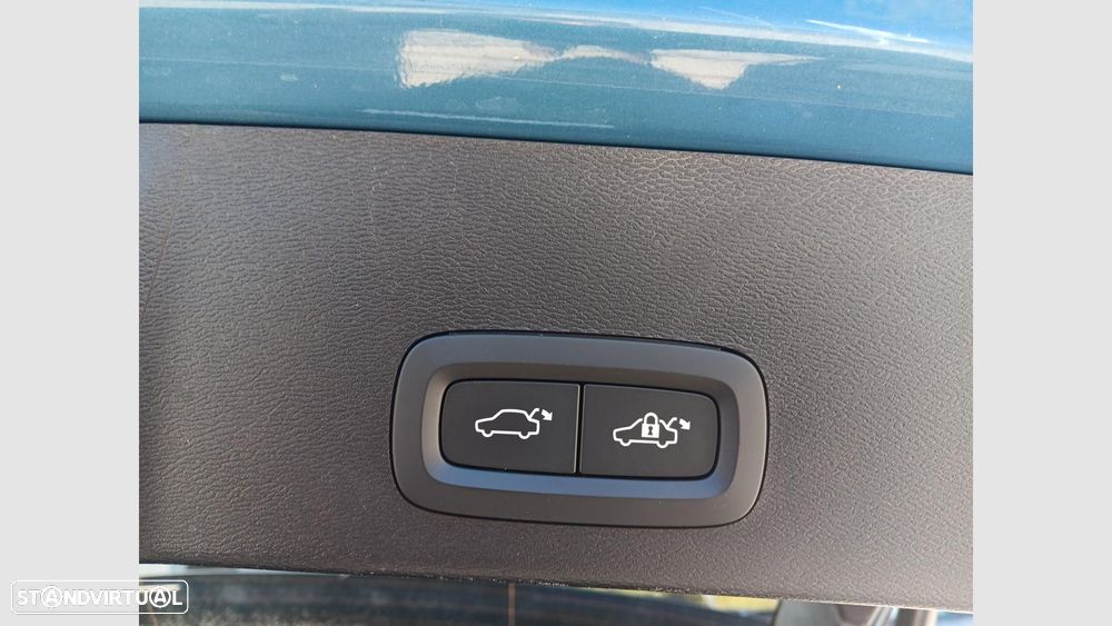 Volvo XC 40 Recharge Twin Plus - 18