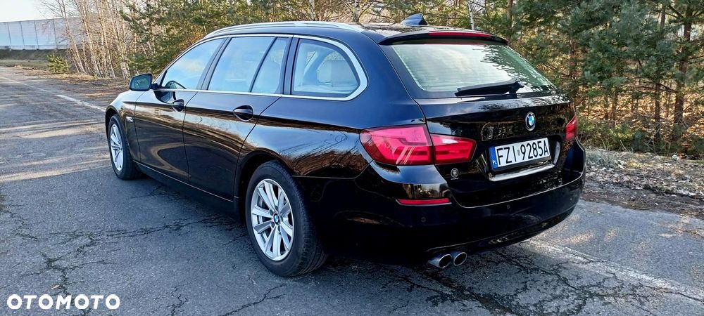 BMW Seria 5 520i Sport-Aut - 6