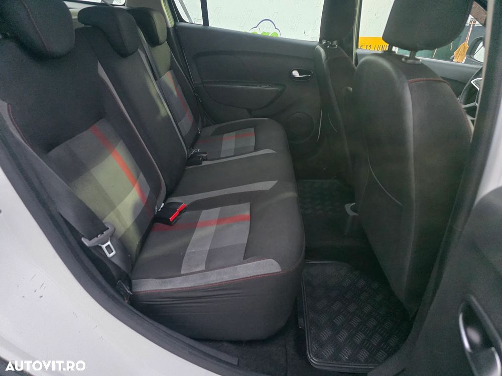 Dacia Logan MCV Blue dCi 95 Stepway - 7