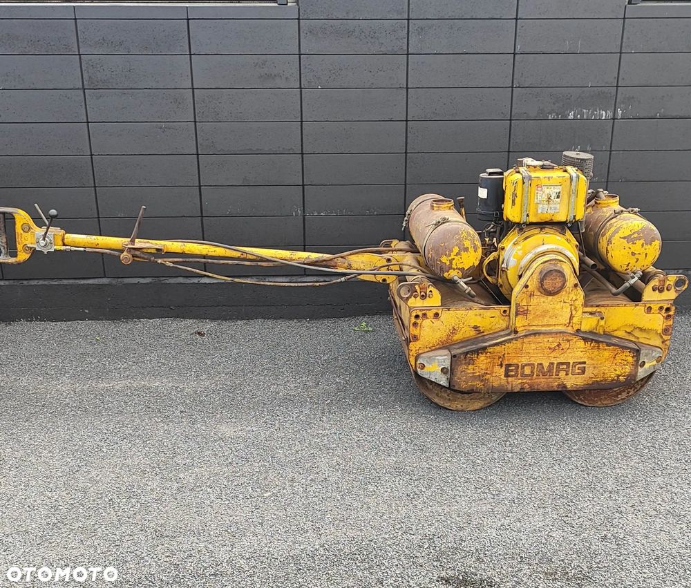 Bomag BW 75S - 1