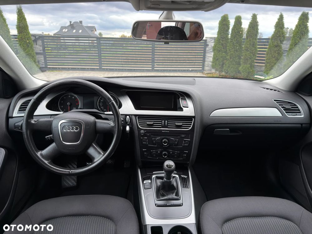 Audi A4 Avant 1.8 TFSI Attraction - 36