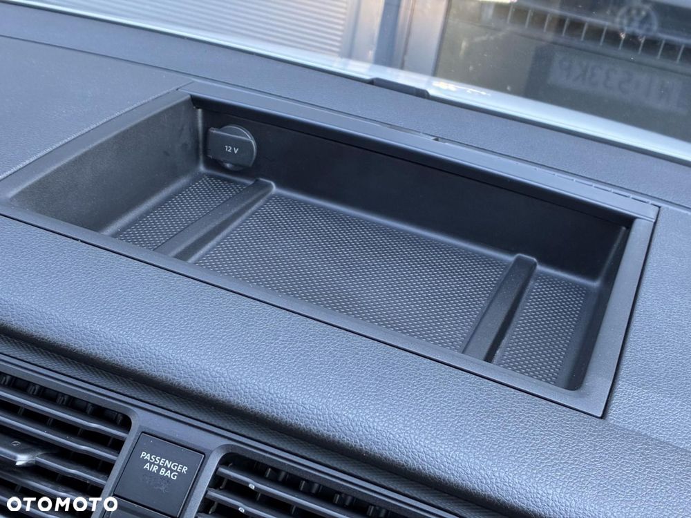 Volkswagen Caddy - 26