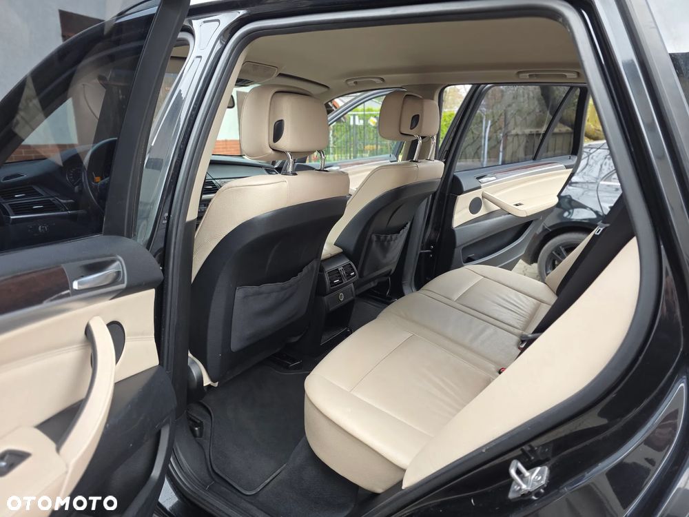 BMW X5 xDrive30d - 13