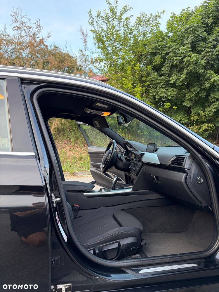BMW Seria 3 316d M Sport - 11