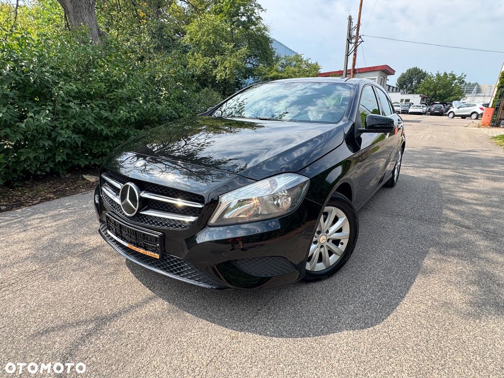 Mercedes-Benz Klasa A 180 BlueEfficiency Edition Style - 1