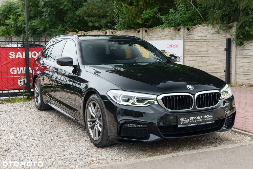BMW Seria 5 520i M Sport Edition - 38