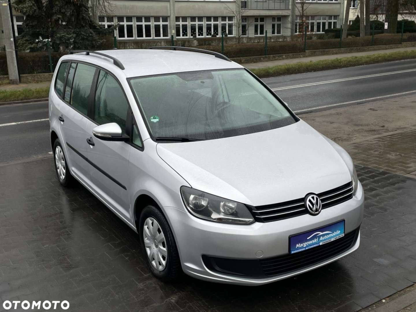 Volkswagen Touran - 9