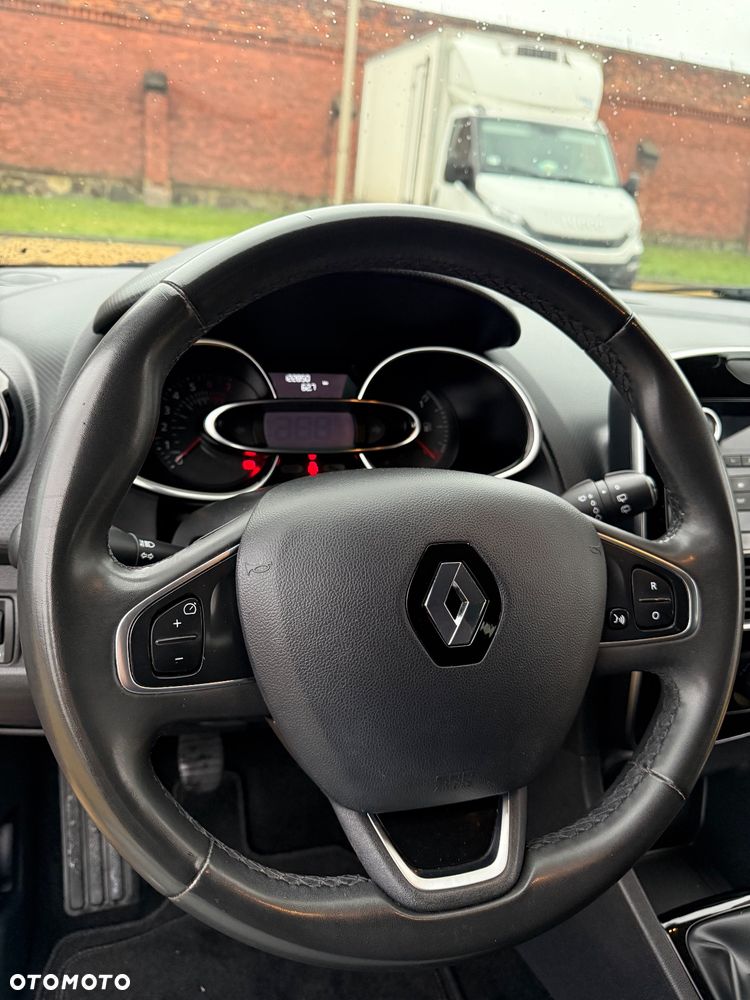 Renault Clio 1.2 16V 75 LIMITED 2018 - 22
