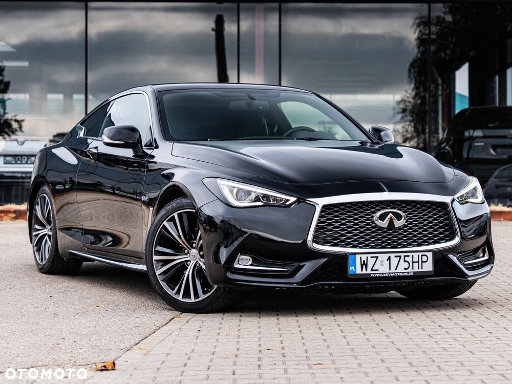 Infiniti Q60