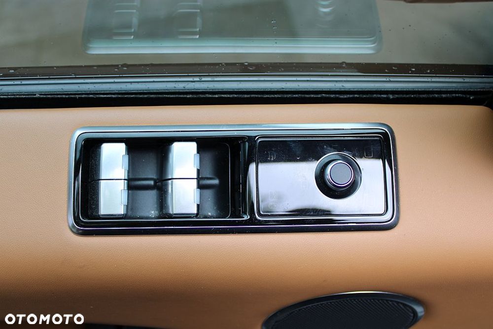 Land Rover Range Rover Sport P575 5.0 V8 SVR - 32