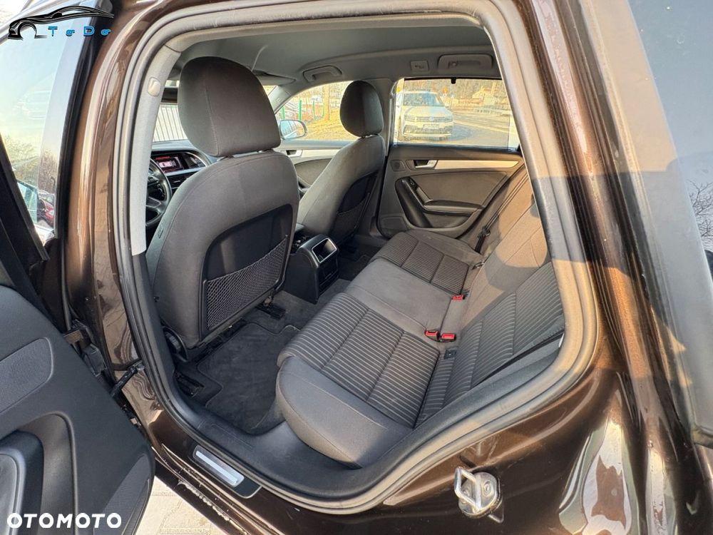 Audi A4 Avant 2.0 TDI Multitronic - 23