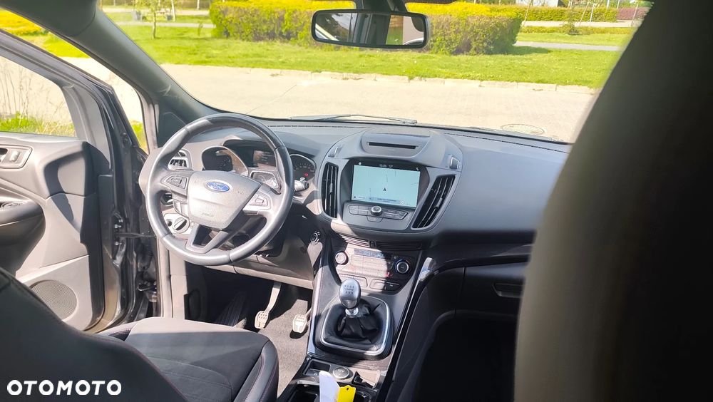 Ford Kuga 1.5 EcoBoost FWD ST-Line ASS GPF - 10