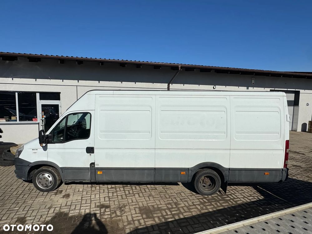 Iveco DAILY - 7