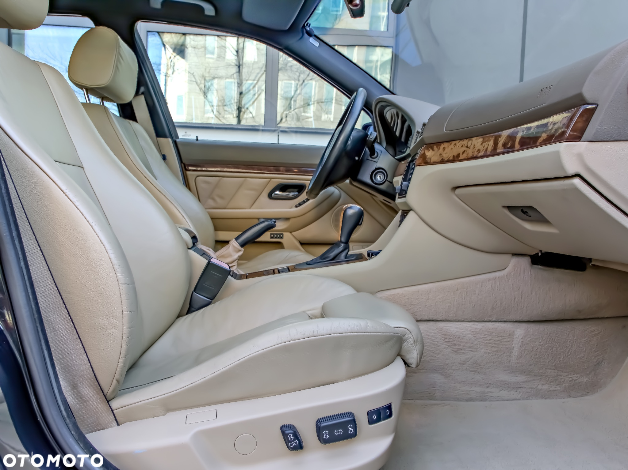 BMW Seria 5 - 33