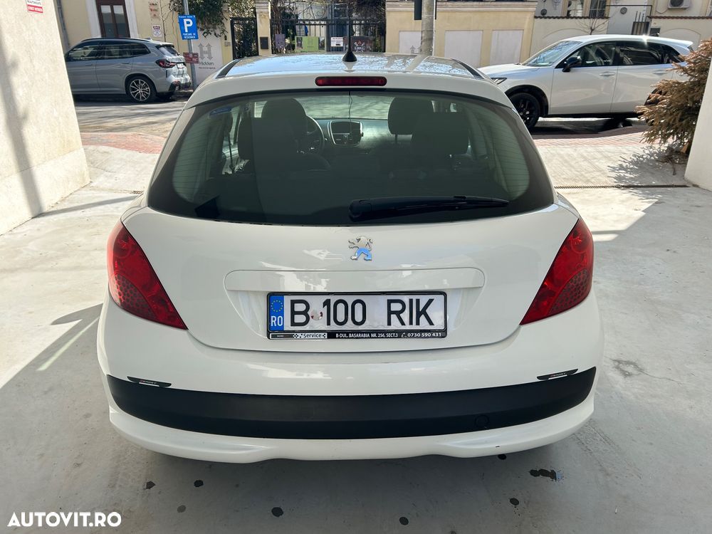 Peugeot 207 1.6 HDI FAP Eclipse - 10