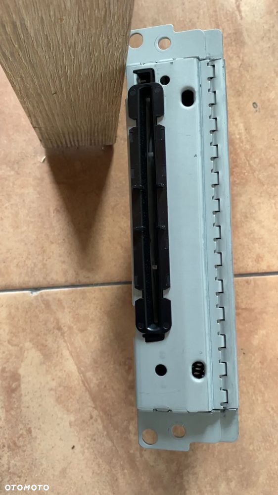 RADIO BEZ NAWIGACJI BMW F30 9290998 - 2