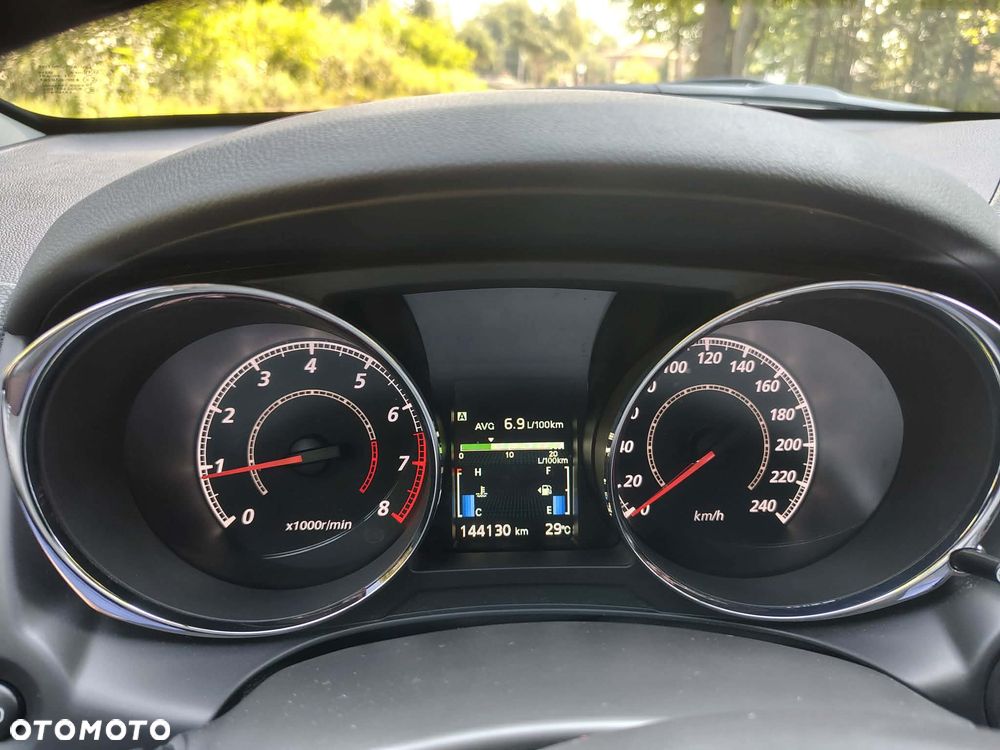 Mitsubishi ASX 1.6 Inform - 17