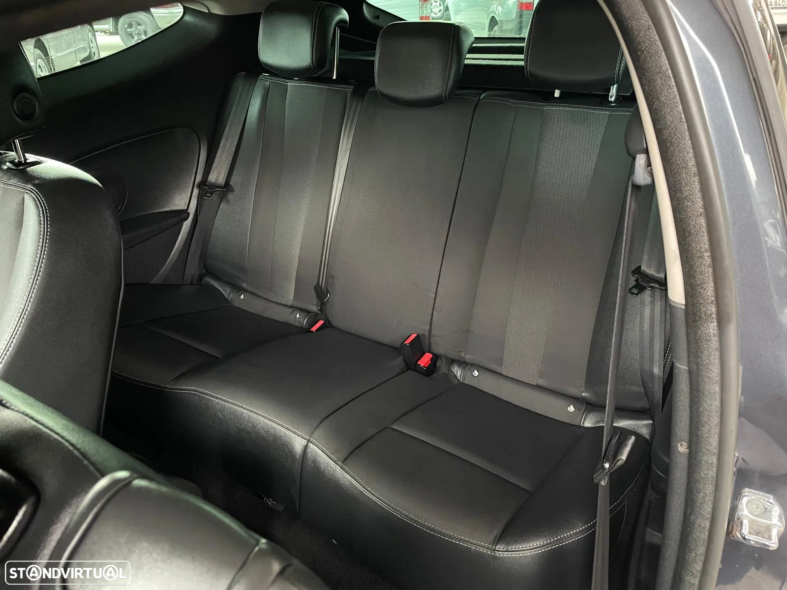 Renault Mégane Coupe ENERGY TCe 115 Start & Stop Bose Edition - 22