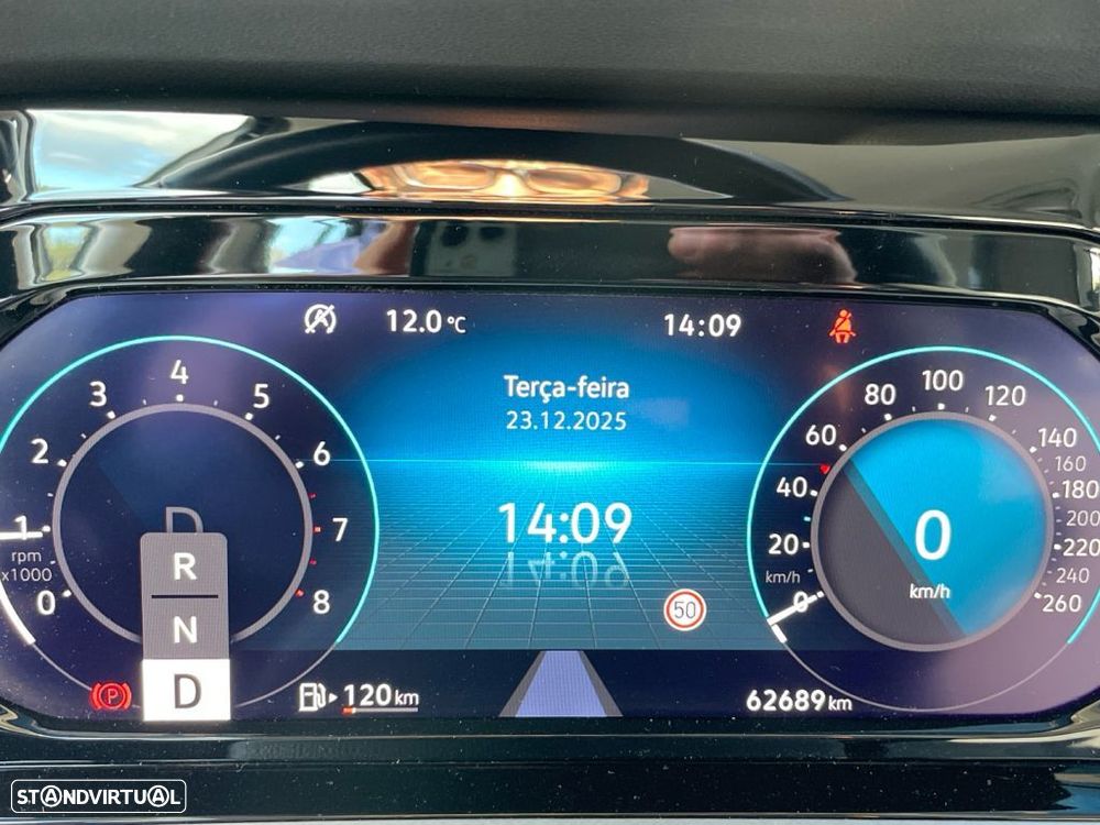 VW Golf 1.0 eTSI Life DSG - 3