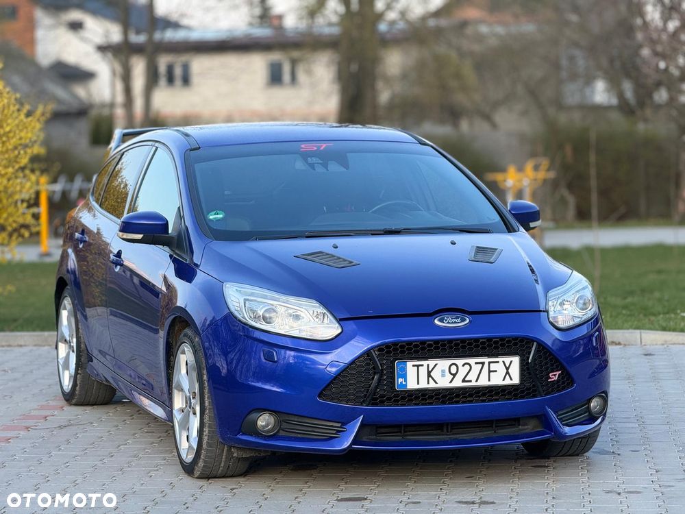 Ford Focus 2.0 EcoBoost ST - 3