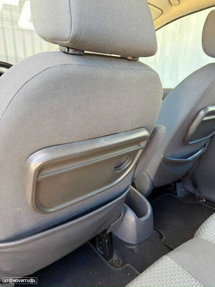 Ford Focus C-Max 1.6 TDCi Trend - 15