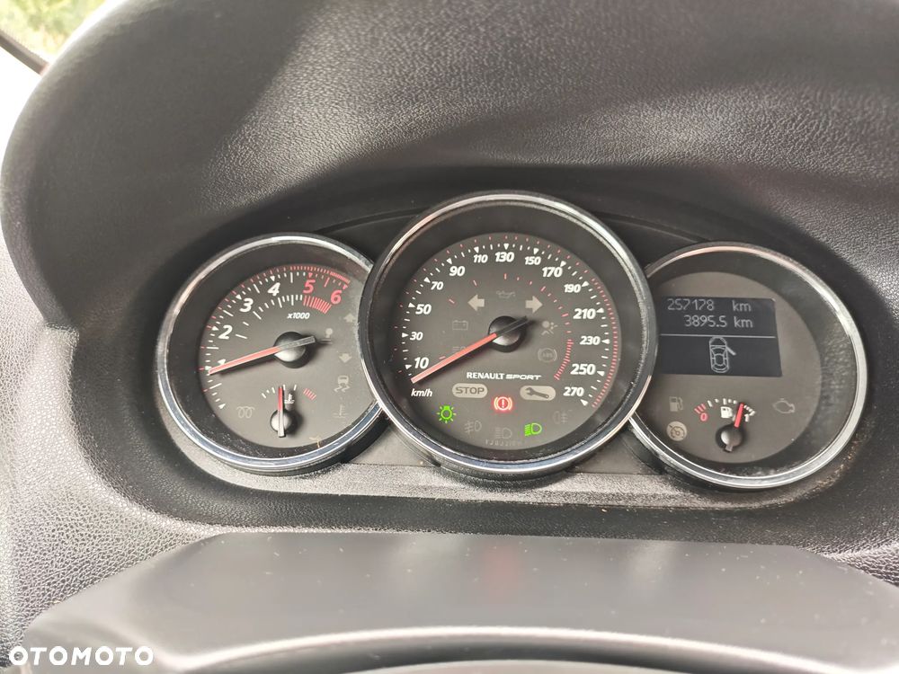 Renault Megane Energy dCi 110 FAP Start & Stop GT Line - 25