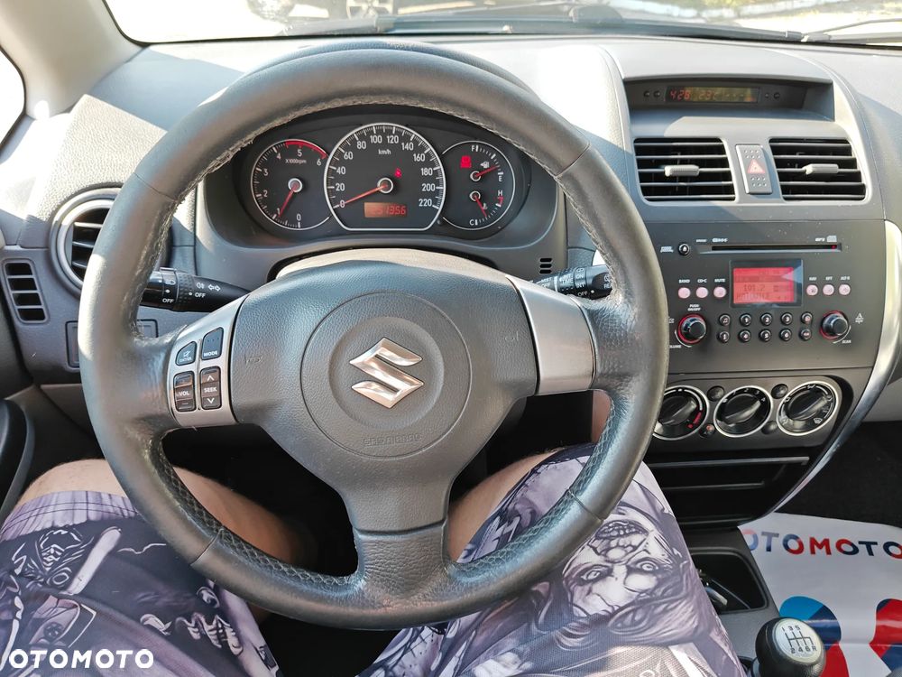 Suzuki SX4 1.9 DDiS DPF 4x2 Comfort - 21