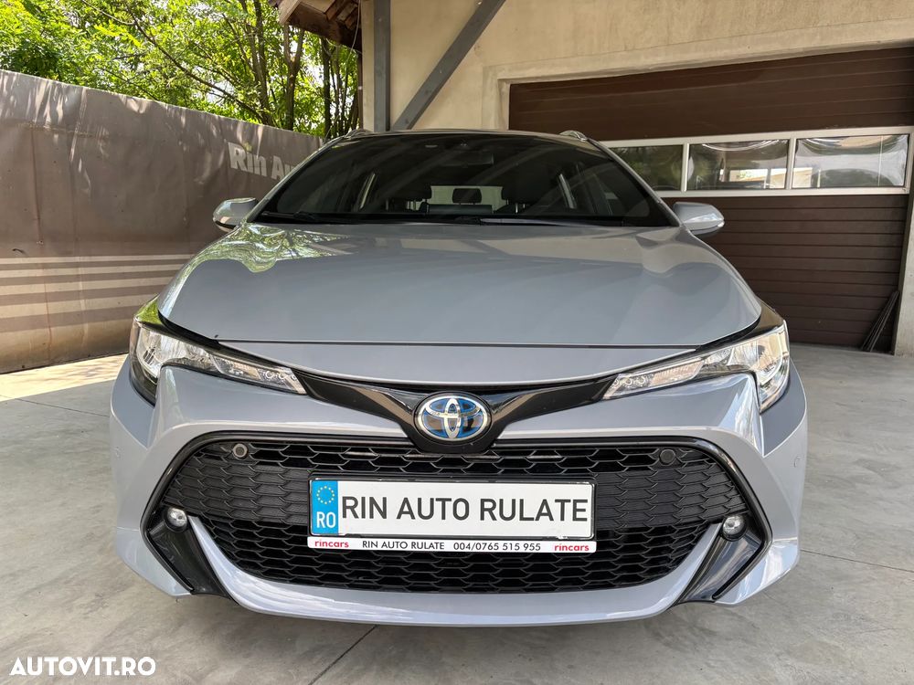 Toyota Corolla 1.8 HSD Business - 3