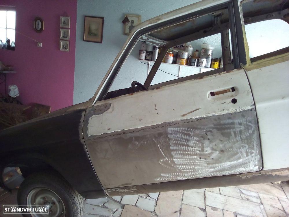 Datsun 1200 — fotografia 17