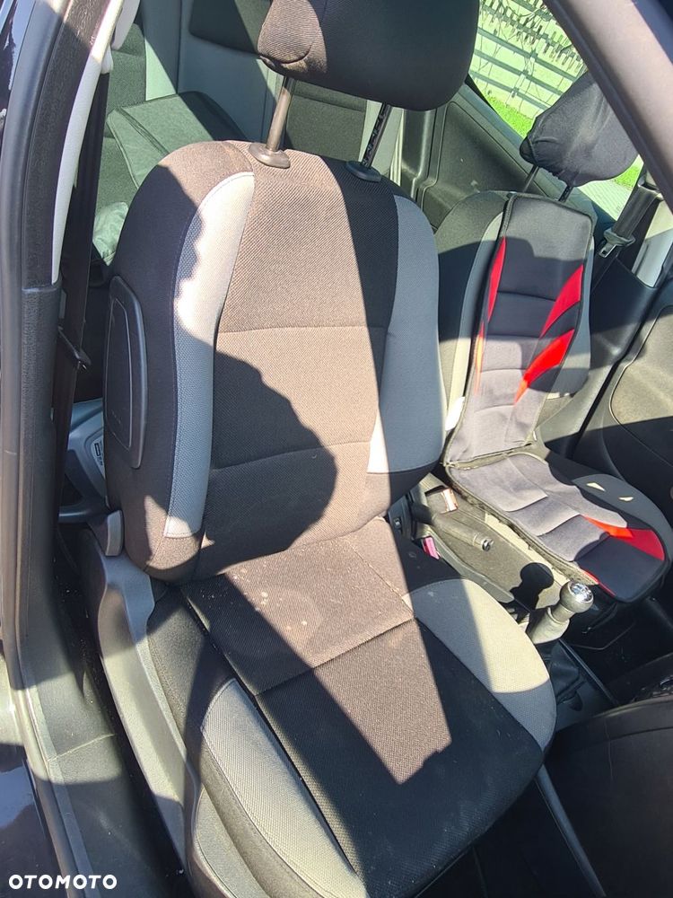 fotel przedni prawy pasażera peugeot 207 sw 5d - 1