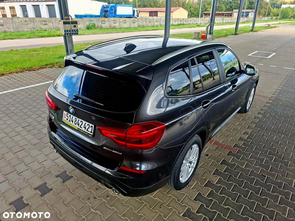BMW X3 xDrive20d Luxury Line - 10